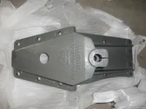 Sinotruk 70T Front Leaf Prentan Anndan Bracket WG9770520255